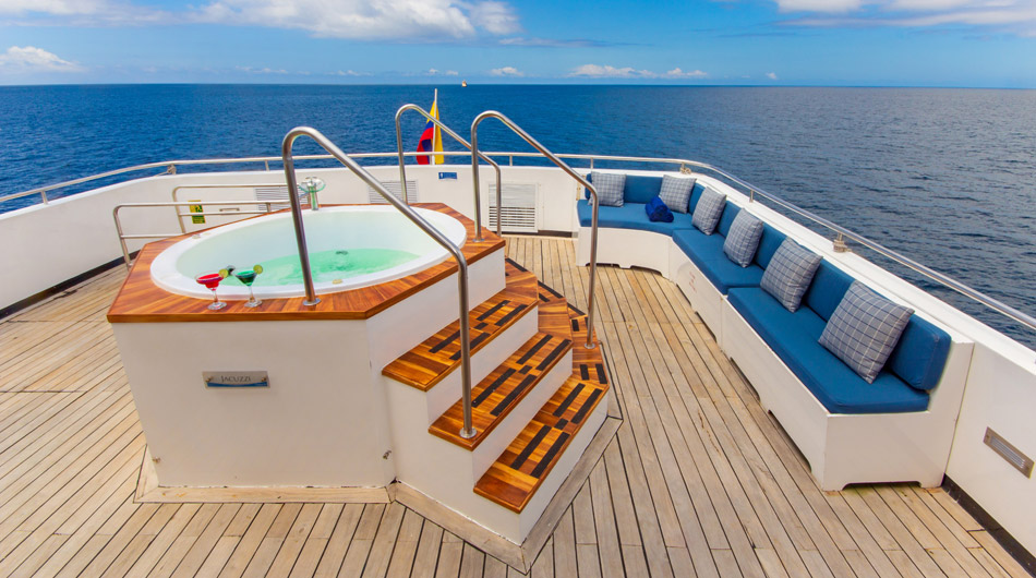 Jacuzzi onboard Calipso Galapagos Cruise ship Jacuzzi onboard Calipso Galapagos Cruise ship