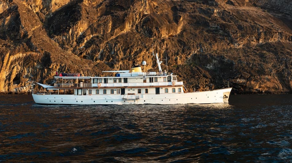 Grace Yacht, Galapagos Islands Grace Yacht, Galapagos Islands