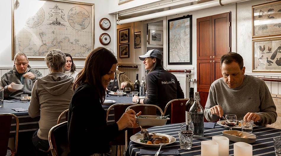 M/S Stockholm - Dining 