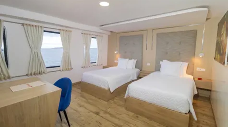 Grand Queen Beatriz Galapagos Cruise - Lower Twin Cabin Grand Queen Beatriz Galapagos Cruise - Lower Twin Cabin