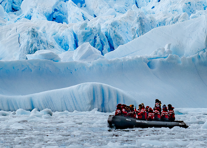 Antarctica expedition cruise from the US 