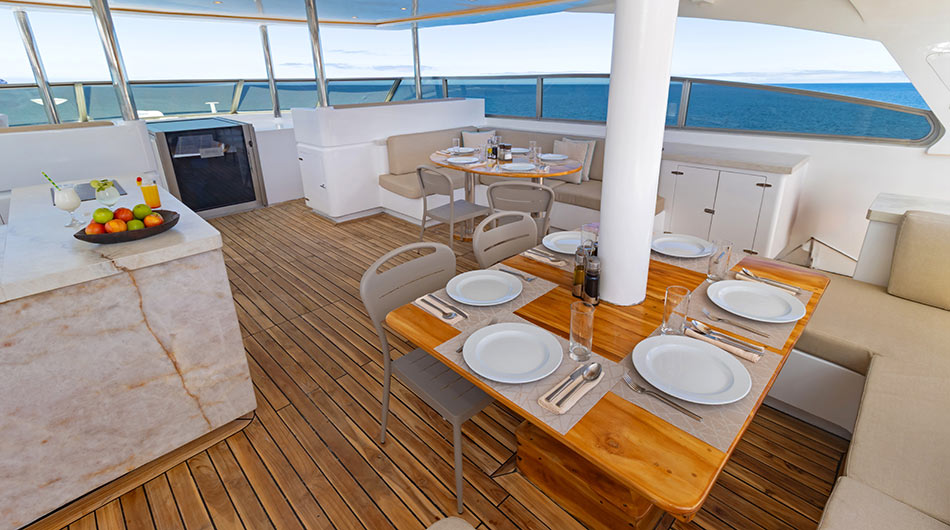Grand Majestic Sundeck Dining Area Grand Majestic Sundeck Dining Area