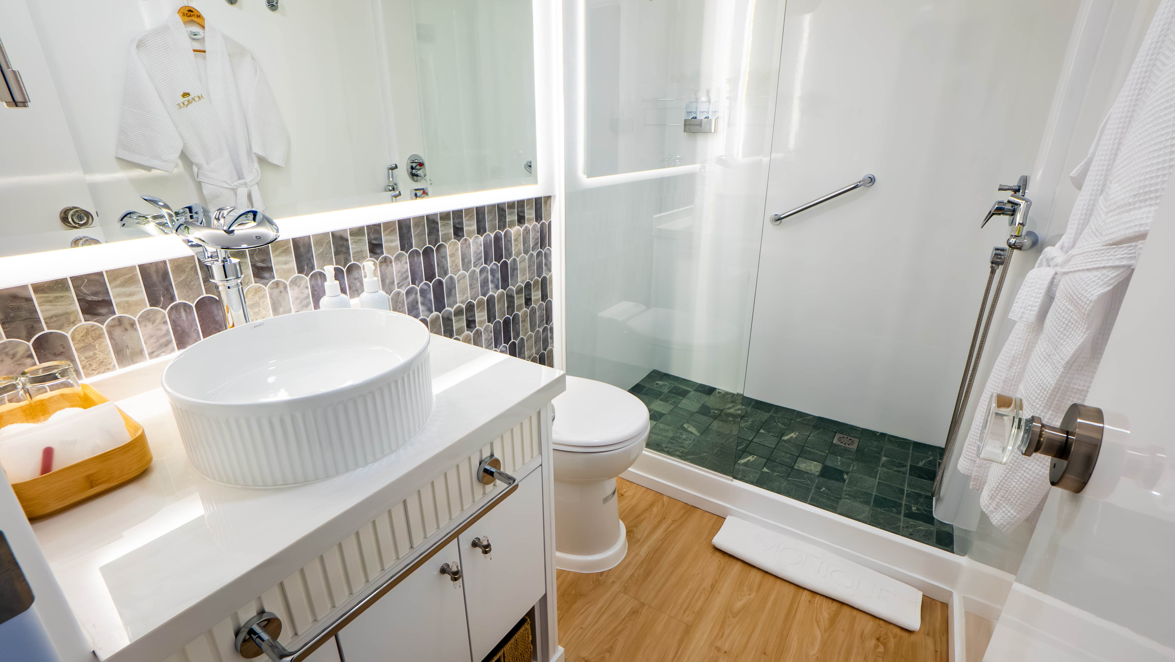 M/C Monique Catamaran Golden Stateroom Bathroom M/C Monique Catamaran Golden Stateroom Bathroom