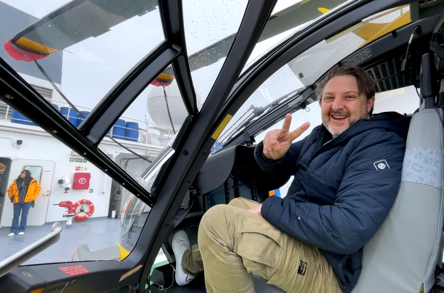 scenic helicopter flight, Antarctica