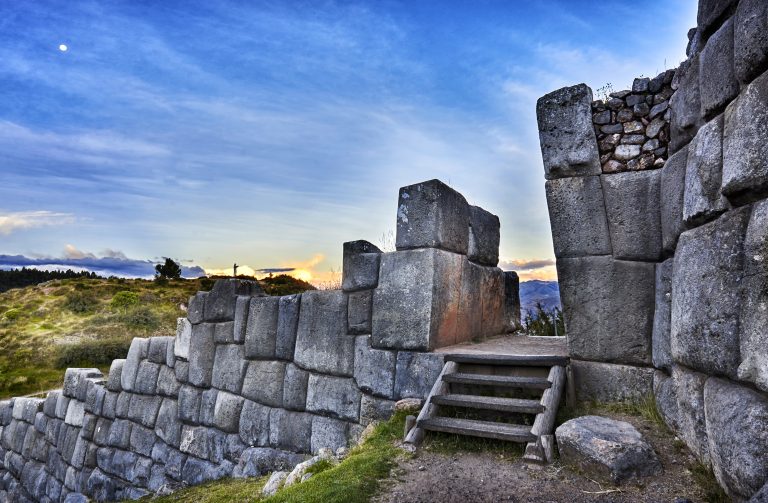Incan walls at Machu Picchu