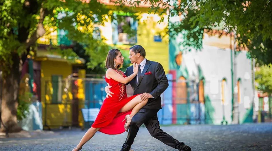 Couple dancing tango in the street, Buenos Aires, Argentina