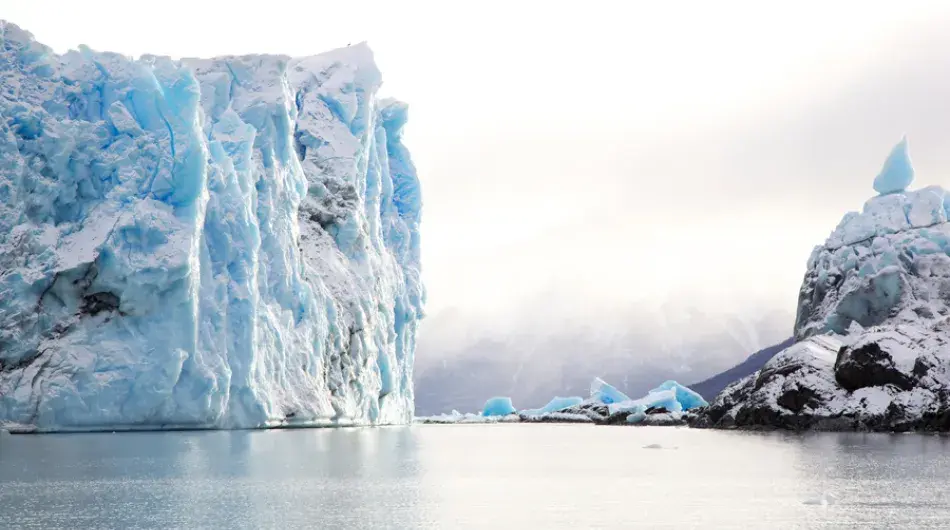 Colseup of perito moreno glacier ice cap