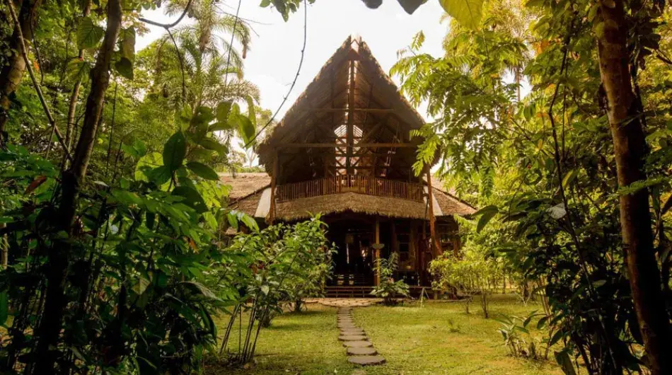 Refugio amazonas jungle lodge main facade