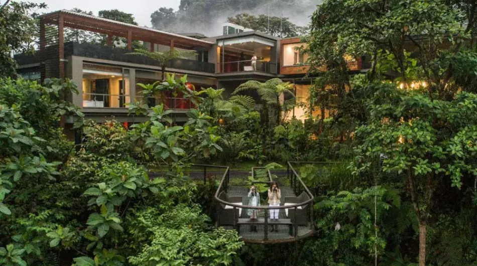 Mashpi luxury lodge