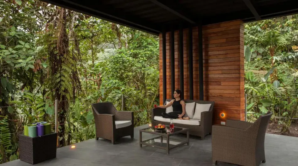 Mashpi luxury lodge meditation room