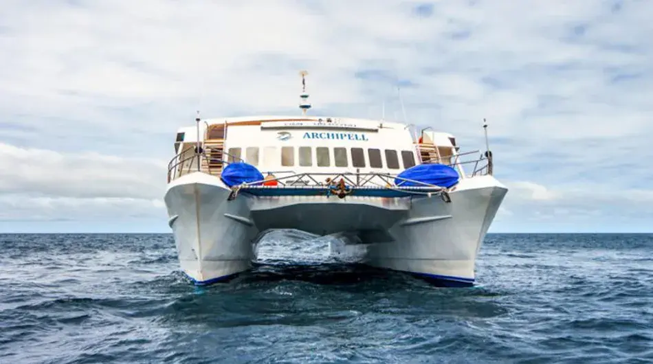 Archipel Cruise Ship, Galapagos