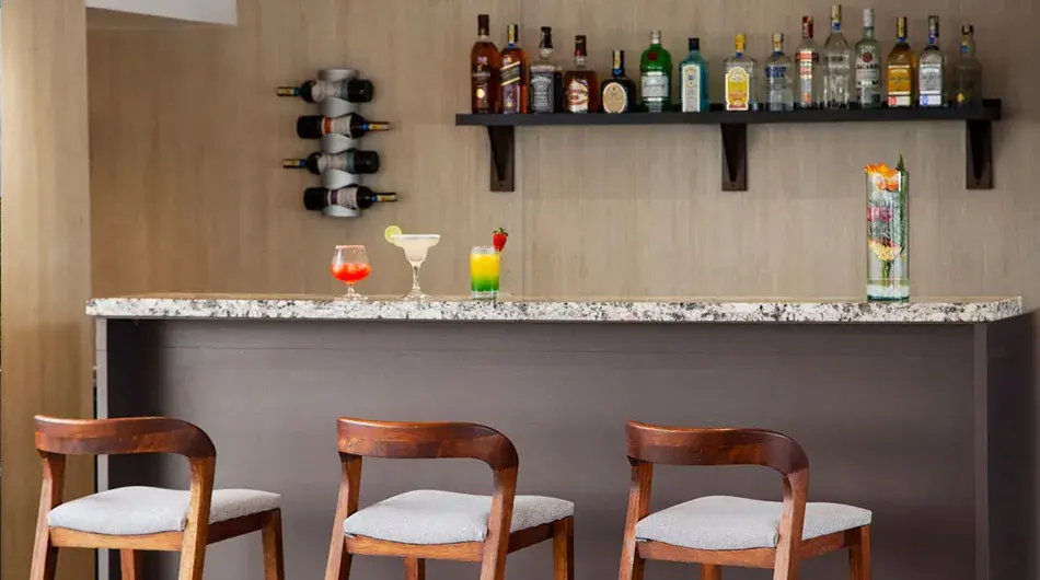 bar-SOCIAL-AREAS-f5-manatee