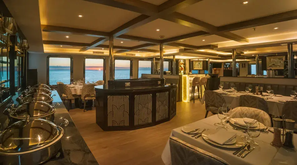 high-end-amenities-barra-central-scaled