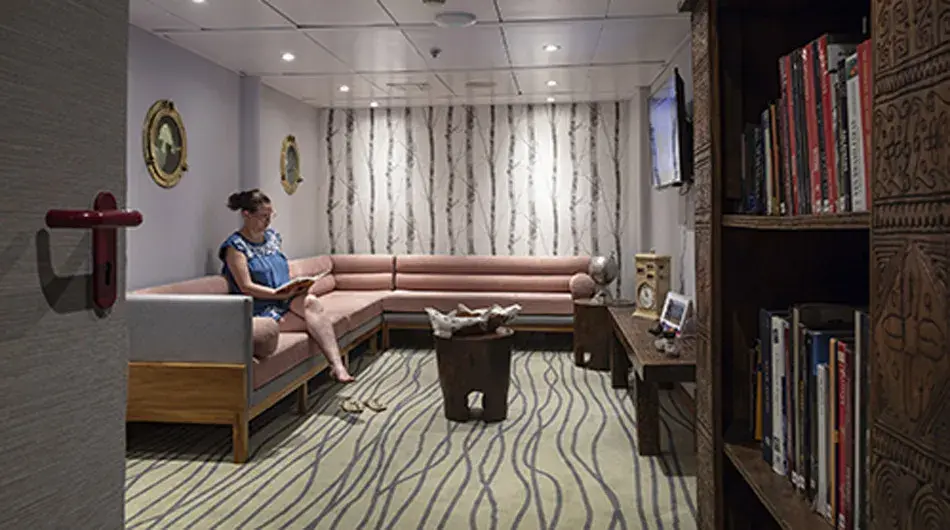 Galapagos Legend Cruise Ship - Library 