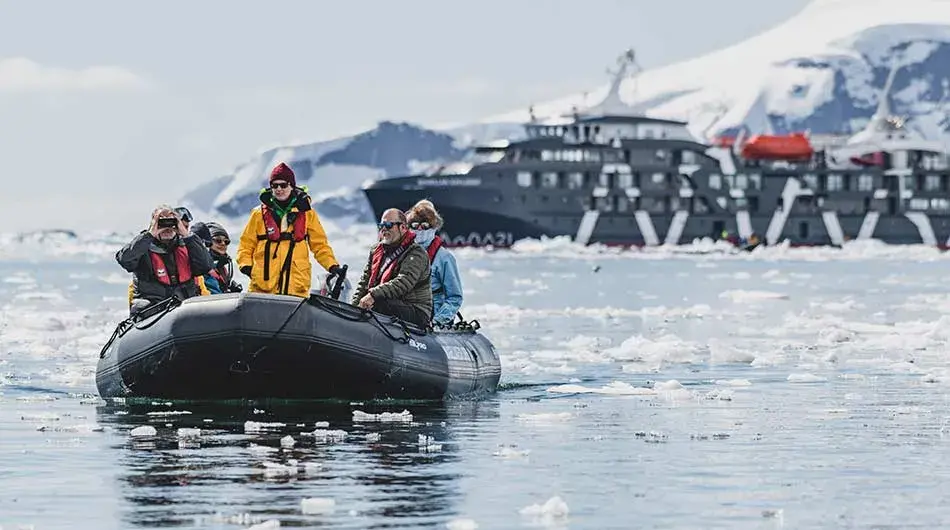 Magellan Explorer - Zodiac Cruise