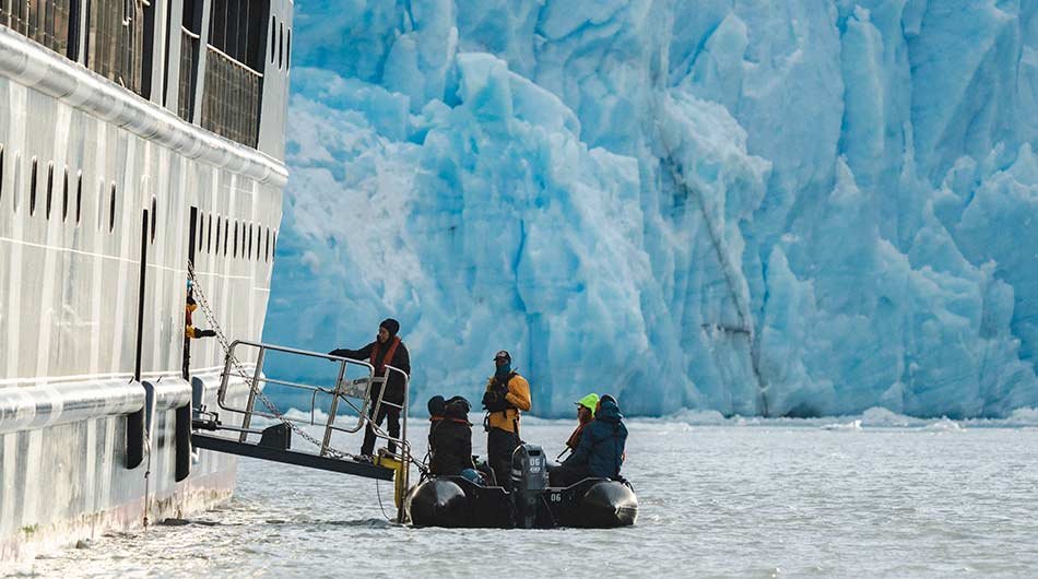 Magellan Explorer Zodiac