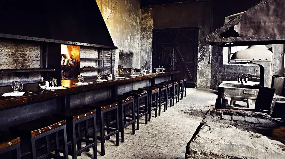 Bar-Singular-Santiago