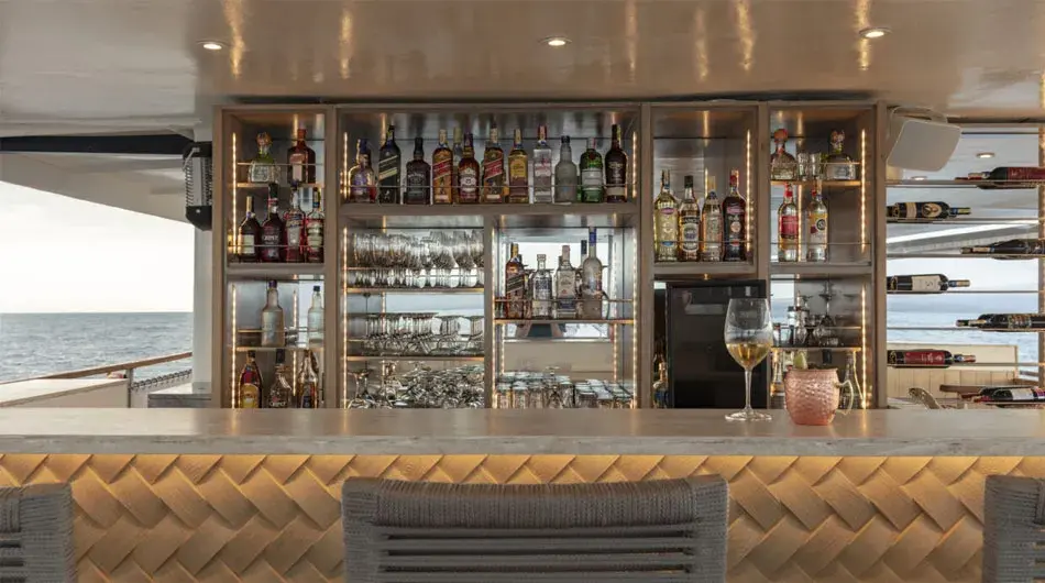 Grace Yacht, Galapagos Islands - Al Fresco Bar