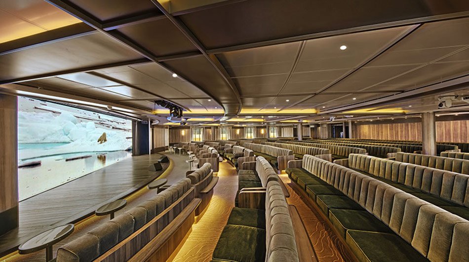 Seabourn-Venture---Discovery-Center_0