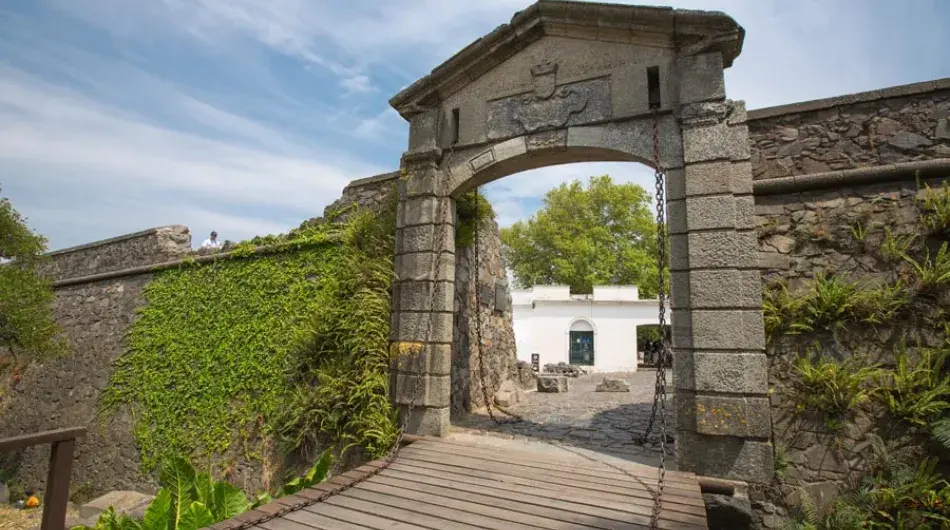 Colonia Fortress Gate