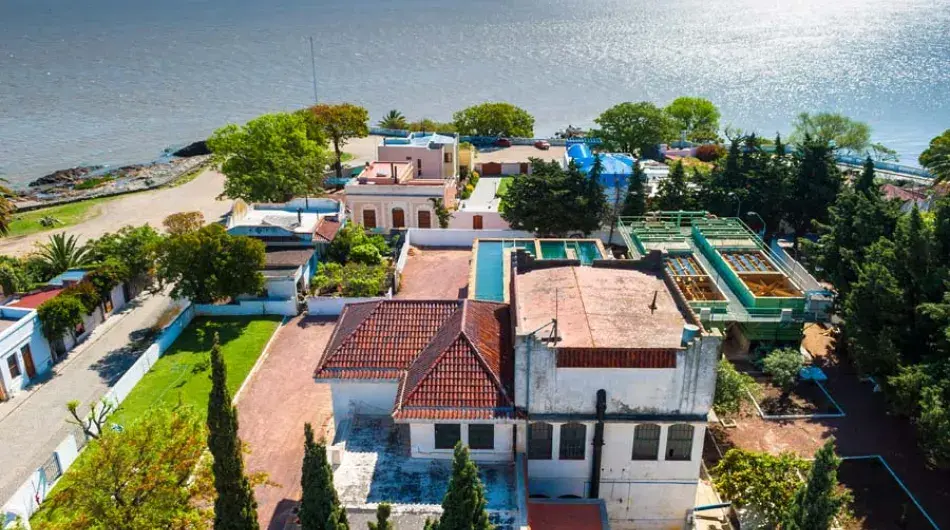 Colonia Lighthouse View