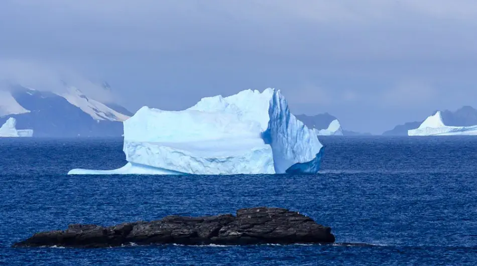South Orkney, Antarctica icebergs