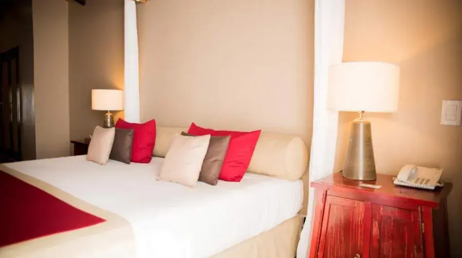 Loi suites iguazu luxury hotel bedroom