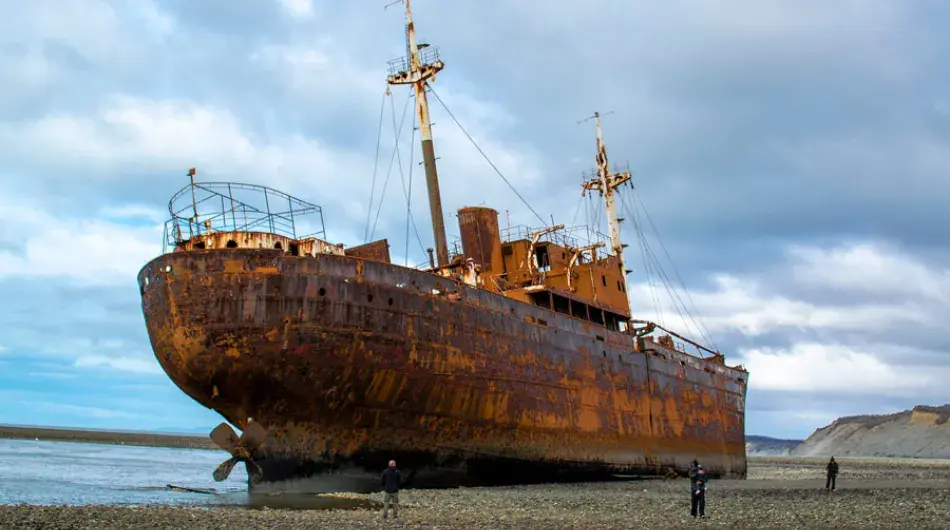 Tierra Del Fuego Shipwreck