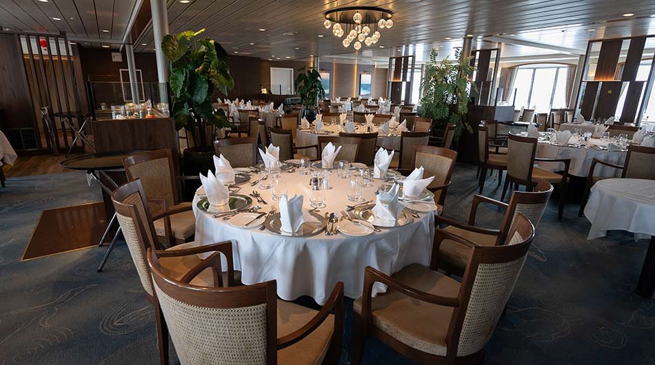 Dining Room on Seaventure