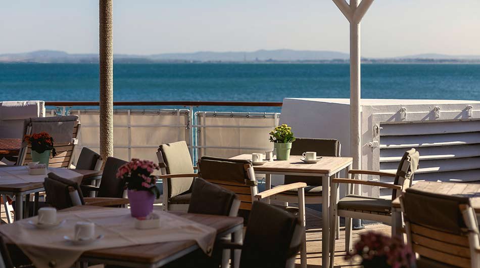 Lido Deck on Seaventure