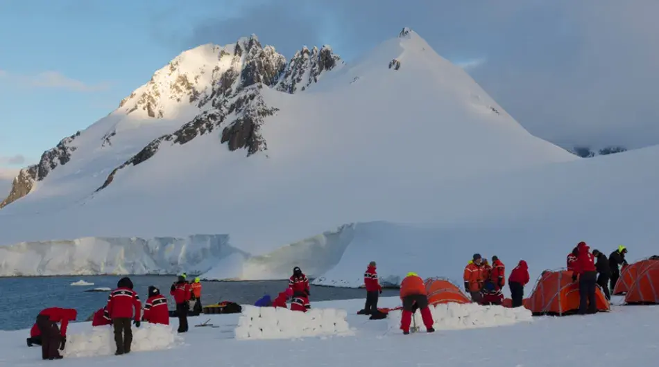 Camping on an Antarctica cruise on MS Seaventure