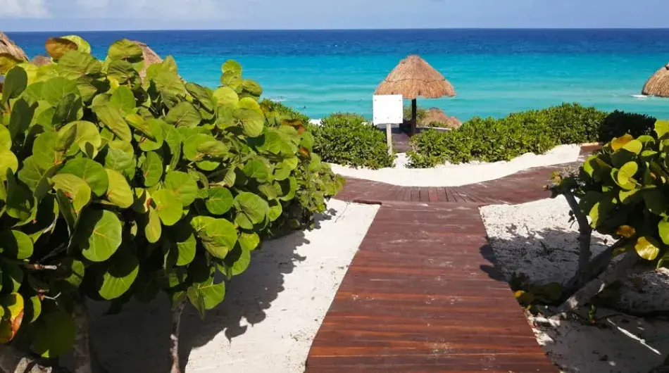 Walkway to Cancun beach, Mexico