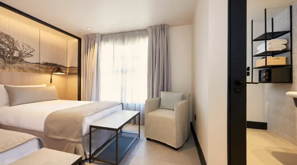 Hotel las Torres room