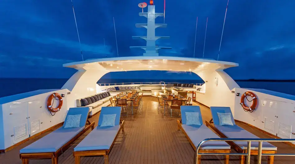 infinity-sundeck-resized