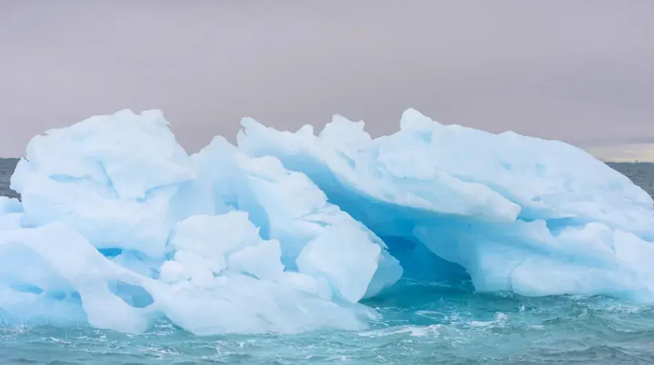Hinlopen Strait Iceberg, Arctic Cruise