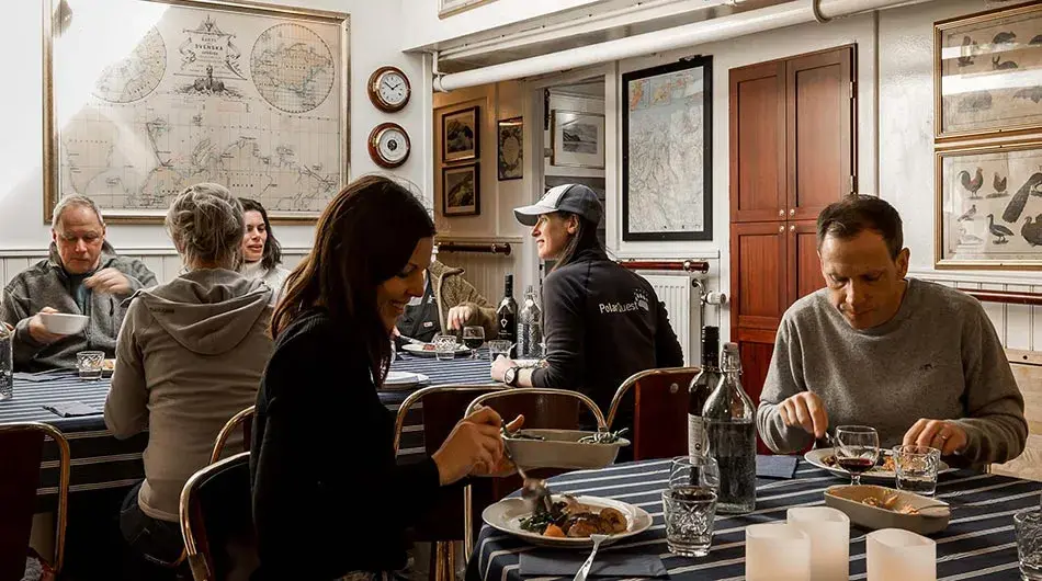 M/S Stockholm - Dining 