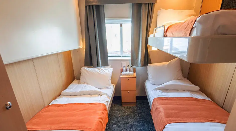 MS Quest - Triple Cabin 