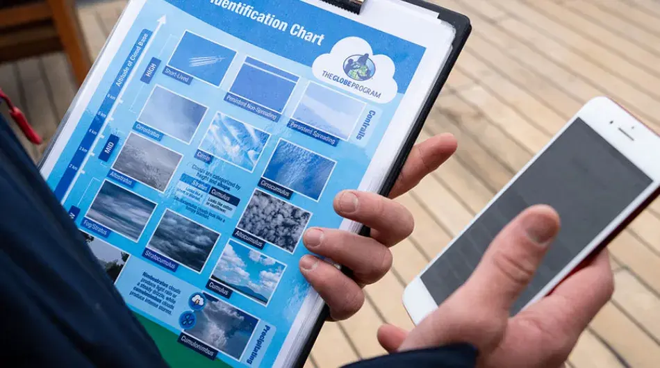 Citizen Science activity on Antarctic expedition cruise 