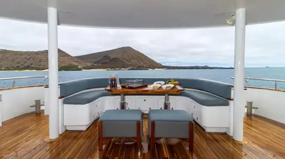 Grand Daphne Galapagos Cruise Yacht - Outdoor Dining Area 