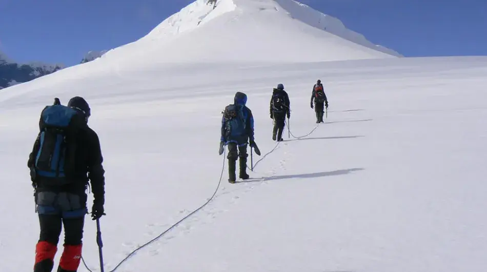 alpine-trekking-in-antarctica-gallery2_0