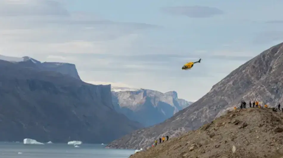 helicopter--landing-gallery7-image