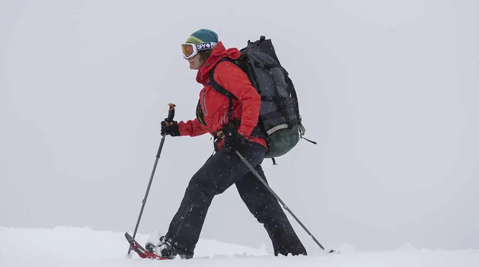 snowshoeing-antarctica-9