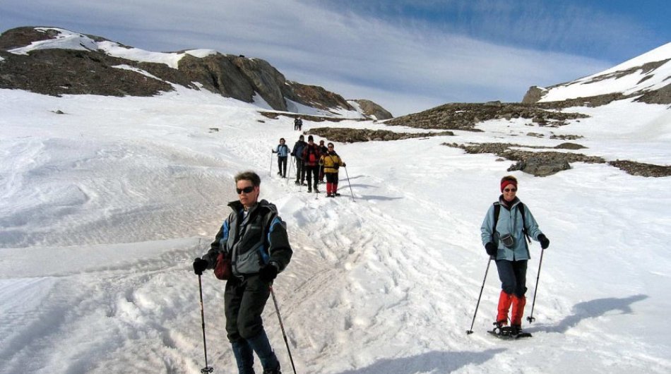 snowshoeing-in-antarctica-5