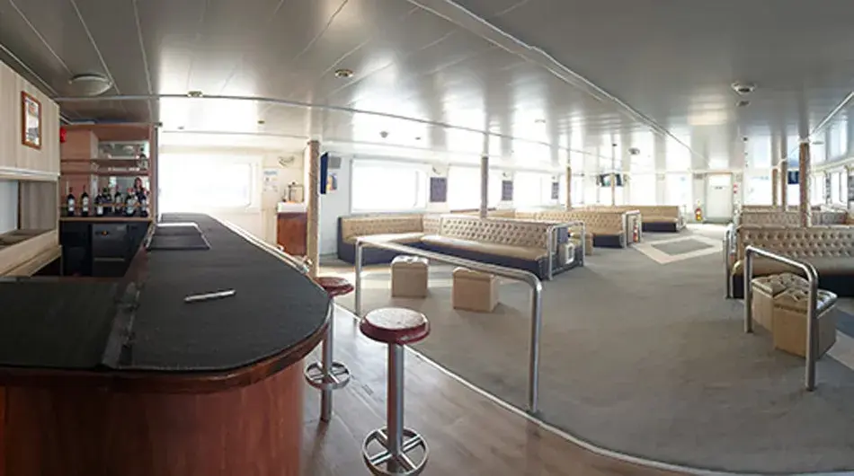 M/V Ushuaia Lounge 
