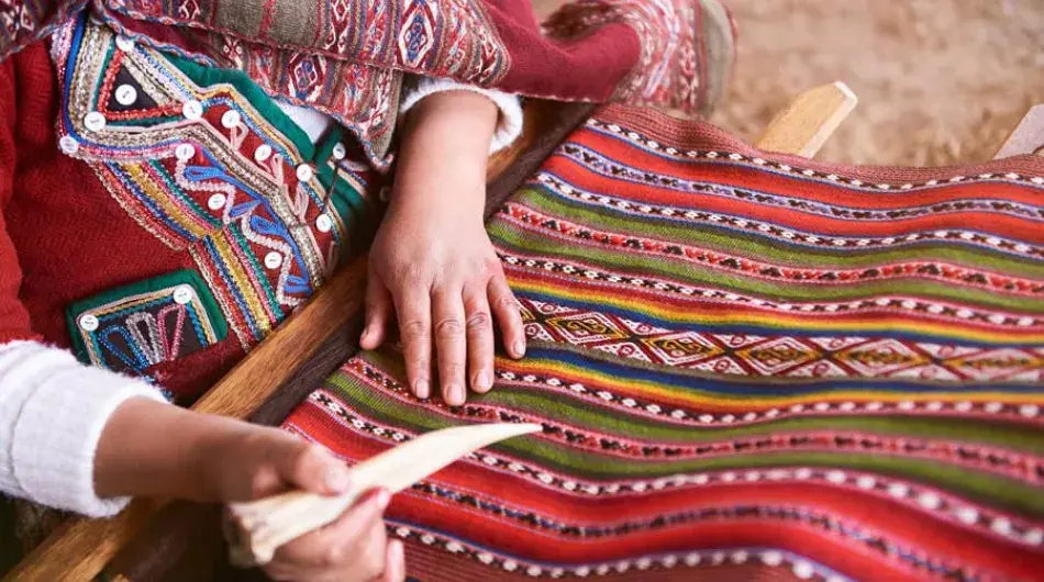 Peruvian weaver in Chinceros, Sacred Valley