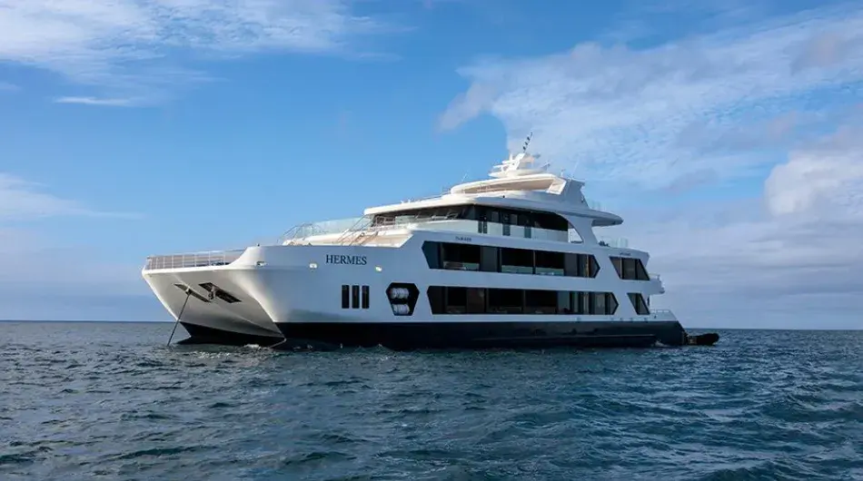 Hermes Galapagos ship exterior