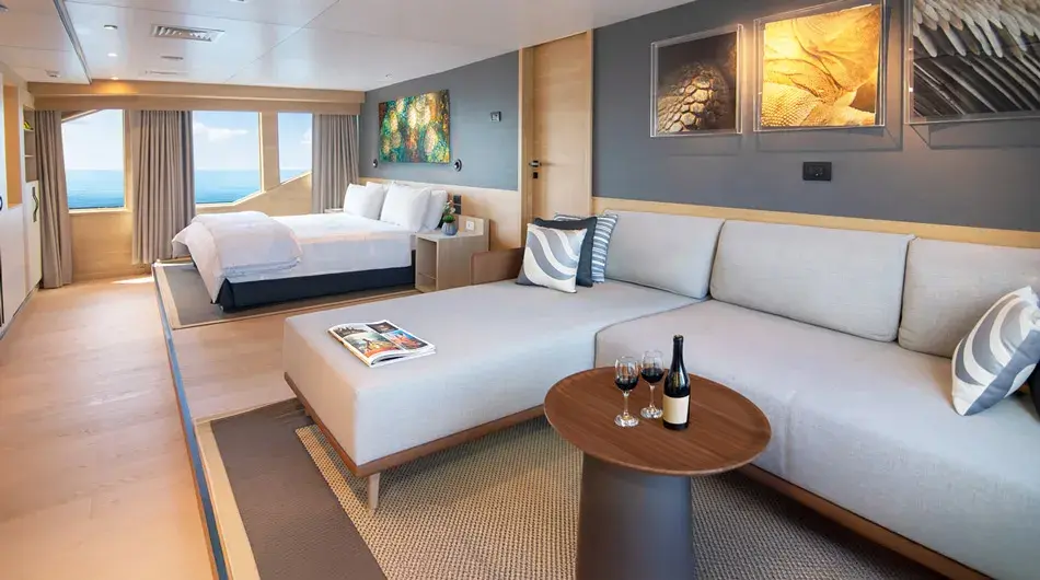 Tribute Yacht Owner Suite
