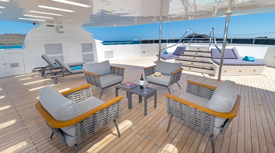 Horizon Trimaran Sundeck Sitting Area