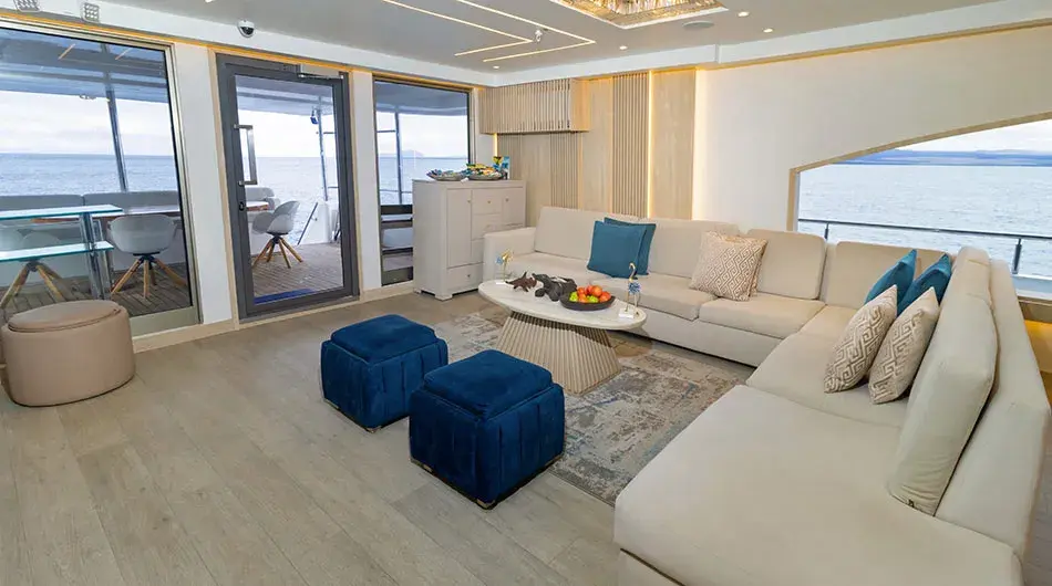 Grand Majestic Dining Lounge