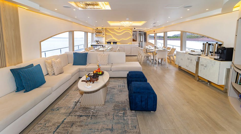 Grand Majestic Dining Area